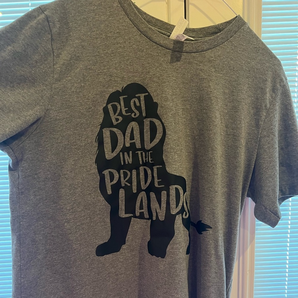Best Dad in the Pride Lands Lg. Shirt